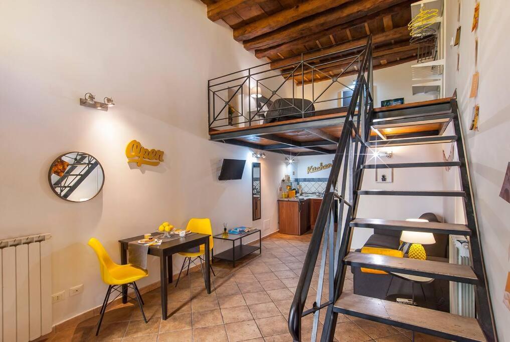Lägenhet L'antico Borgo Di Trastevere Ii